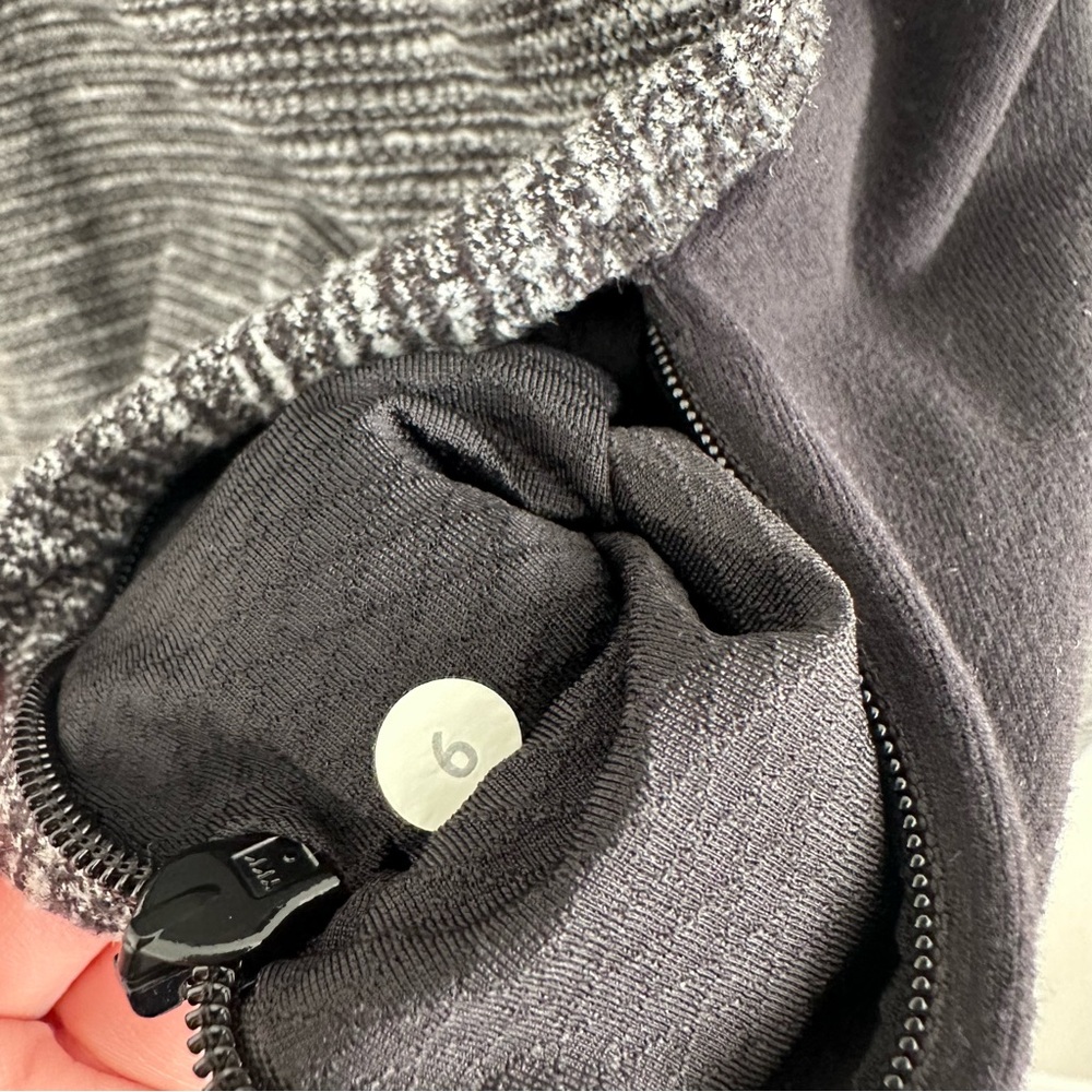 Lululemon Cold Weather Running Long Sleeve - Picture 3 of 8